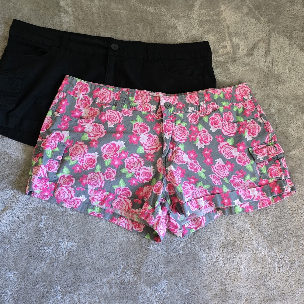 Just Be Floral Pink and Black Women's Cargo Shorts